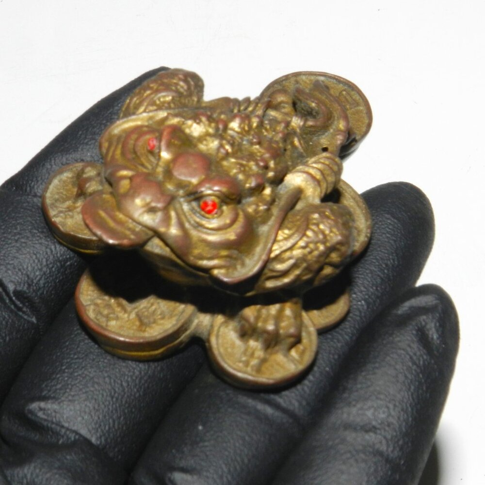 Old Chinese Solid Bronze Money Coin Statue Red-Eyed Frog
